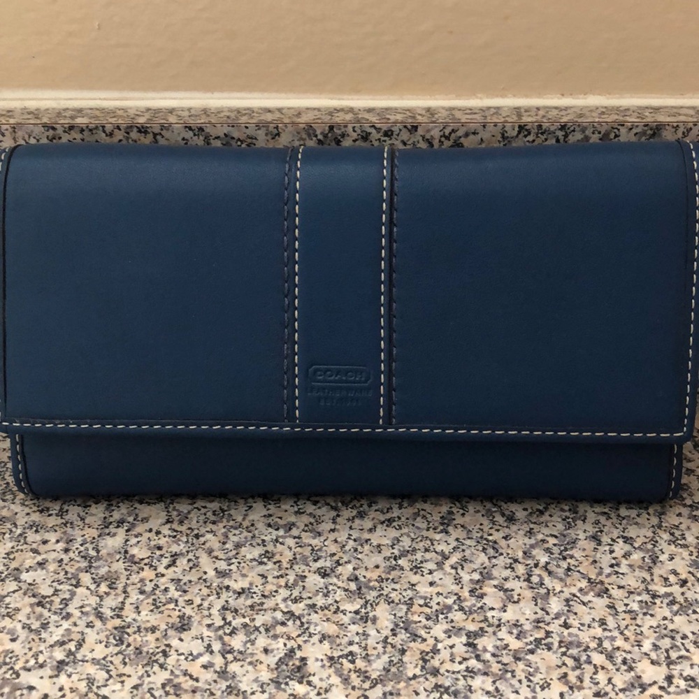 Coach Leather Trifold Checkbook Wallet, Navy, NWT